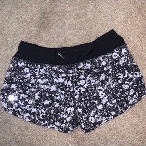 BRAND NEW lululemon speed up shorts